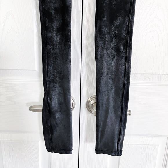 Spanx Shape Faux Leather Black Leggings - Picture 5 of 9